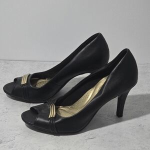 Dexflex Comfort Black and Gold Peep Toe Heels Women's Size 9